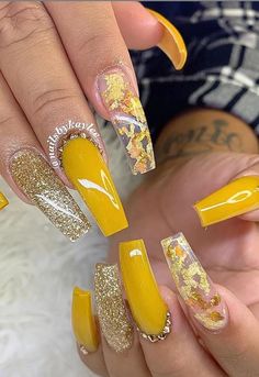 Stars Nails, Yellow Nails Design, Nails Design With Rhinestones, Gold Nail, Summer Acrylic Nails, Yellow Nails, Nails Coffin, Coffin Nails Designs, Fire Nails