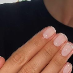 Harriet Westmoreland Nails, Short Easy Nails, Nail Inspiration Short, Opi Gel Nails, Queen Nails, Minimal Nails, Almond Acrylic Nails, Bright Nails