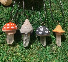 This mushroom pendant features quartz, hand painted with acrylic paints and topped with a resin epoxy for strengthening, beautifully paired with a black waxed chord. Alt Gift Ideas, Mushroom Crystal Necklace, Mushroom Things, Crystal Mushroom Necklace, Mushroom Clothes, Mushroom Accessories, Mushroom Stuff, Mushroom Clothing, Mushroom Outfit