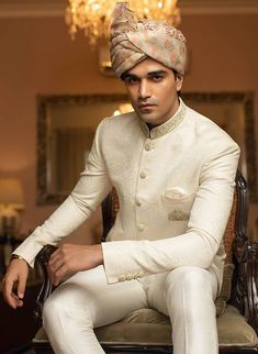 Coat Wedding Men, Traditional Suits For Wedding And Eid, White Nehru Jacket With Zari Work For Groom, Traditional White Bandhgala For Wedding, White Nehru Jacket For Wedding And Festivals, White Nehru Jacket For Wedding Festivities, White Nehru Jacket For Wedding And Transitional Season, Transitional Season White Nehru Jacket For Weddings, White Nehru Jacket With Dabka For Wedding