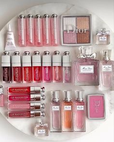 dior lip oil, dior perfume, dior blush, miss dior, dior lip balm, dior highlighter, makeup Aesthetic Makeup And Skincare, Alat Makeup, Dior Lip Glow, Lip Gloss Collection, Makeup Needs