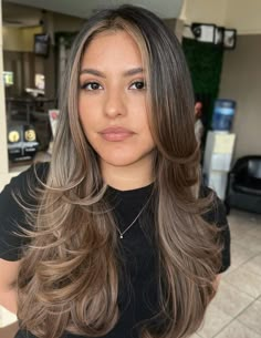 Flipped Layers and Bronde Tones Brown Solid Hair Color, Brown Hair With Blonde Dimension, Bronde Foilyage, Balayage Hair On Dark Hair, Full Head Highlights Brown Hair, Balayage Hair With Money Piece, Brown Balayage Blonde, Hazel Highlights, Mocha Brown Balayage