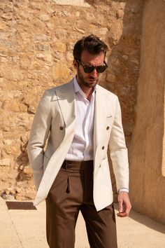 Brown cotton trousers "Soragna Capsule Collection" - Made in Italy Brown Pleated Trousers Outfit Men, Italian Outfit Men, Italian Men Fashion, Classic Suits