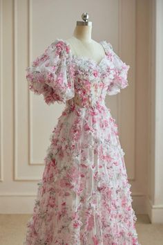 Floral Evening Dresses, Chiffon Prom Dresses, Floral Prom Dresses, Gowns Dresses Elegant, Flower Fairy, Mode Inspo, Mode Inspiration, Evening Dresses Prom, Fancy Dresses