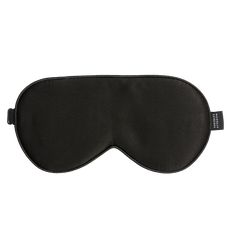 Give the gift of uninterrupted sleep to a restless friend (or yourself). Our sleek Blackout Sleeping Eye Mask is crafted from 100% High-Grade Mulberry Silk to prevent creases and wrinkles in the skin. It’s perfect for all snooze styles—from cat-nappers to side-sleepers. Wearers will enjoy peaceful rest thanks to interior pitch-black paneling that blocks out distracting light to increase melatonin production. The adjustable strap offers a comfortable fit for all. Plus it’s soft and foldable, so i Cute Sleep Mask, Sleep Band, Overnight Skin Care, Sleeping Eye Mask, Let Me Sleep, Eye Mask Sleep, Mask Aesthetic, Soft Eyes, Silk Sleep Mask