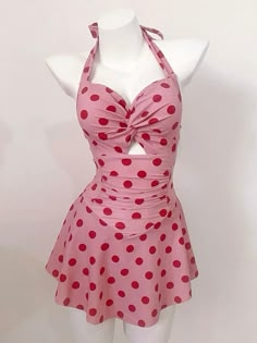 Cute Swimming Suits With Skirt, Cute Swimming Outfits, Swim Suit Dress, Swim Dress Aesthetic, Swim Dress Outfit, Swimdress Cute, Pink Swim Suits