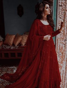 Red Pakistani Suit Party Wear, Burgundy Anarkali, Red Pakistani Dress, Red Anarkali Dress, Red Anarkali Suits, Summer Wedding Guest Outfit, Wedding Guest Outfit Ideas, So Bored, Pakistani Style