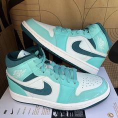 New Nike Air Jordan 1 Mid Chenille Bleached Turquoise Dz3745-300 Womens Size 6.5 Brand New With Box Box Has No Lid Authentic Turquoise Jordans, Indoor Cycling Shoes, Softball Shoes, Turf Shoes, Nike Air Jordan 1 Mid, Nike Air Max Thea, Green Sneakers, Womens Training Shoes, Volleyball Shoes