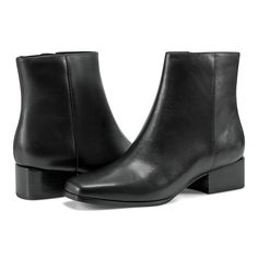 The Sidney dress bootie is both functional and fashionable. It features a low block heel, arch support and is orthotic friendly. Plus, it offers eFlex technology to maximize ultra comfort. Heeled Short Boots, Ankle Boots Small Heel, Black Ankle Boots No Heel, Short Black Booties, Black Boots Women Flat, Fall Short Boots, Formal Black Boots, Black Boots Short, Business Casual Boots