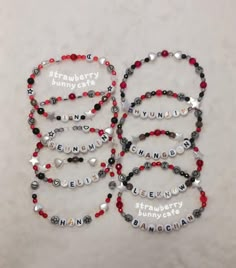 Pink And Red Friendship Bracelet, Straykids Bracelet Ideas, Skz Friendship Bracelet, Stray Kids Beaded Bracelet, Stray Kids Concert Freebies, Stray Kids Freebies Ideas, Stray Kids Friendship Bracelet, Straykids Freebies, Stray Kids Gift Ideas