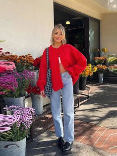 Round neck single-breasted cardigan knit sweater women 2024 winter casual solid color long sleeve Red Cardigan Outfit 2024, Scotland Outfit Spring, Red Knit Sweater Outfit, Red Cardigan Outfit, Summer Slip Dress, Look Legging, Cardigan Knitted, Skandinavian Fashion, Looks Party