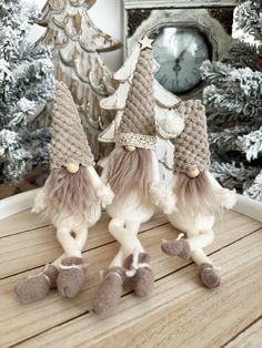 Mini Scandinavian Christmas Gnomes (Set of 3) – Handmade Neutral Beige & Ivory Holiday Decor for Tiered Tray or Shelf Display by DreamCraftbyLucy on Etsy Ivory Suits, Mini Gnomes, Mini Display, Little Charmers, Beige Hat, Shelf Display