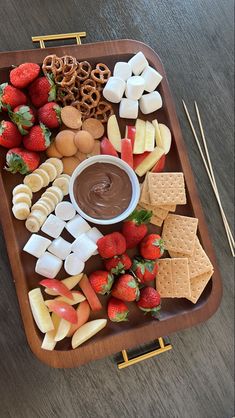 Date Night In, Fondue Board, DIY, Date, Fondue Graduation Party Food, Graduation Party Foods, 귀여운 음식 그림, God Mat, Picnic Food, Picnic Foods