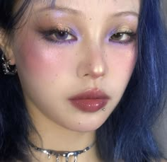 Pink Rose Makeup Looks, Bright Douyin Makeup, Dreamy Douyin Makeup, Purple Glowy Makeup, Kaleidos Lunar Lavender, Asian Fairy Makeup, Asian Rave Makeup, Douyin Makeup European, Purple Hair Makeup Ideas