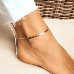 Anklet Cleopatra - waterproof jewelry, stainless steel 316L, woman summer sea sand gold plated snake chain Material - stainless steel 316L with 18K IP gold plated Size - 25cm Among the wide variety of jewelry materials, there is a special material that is 316l stainless steel, which has a bright surface and can be processed into jewelry instead of gold and silver, The price is much cheaper than gold and silver, and it has strong corrosion resistance, It is very suitable for making jewelry that i Silver Anklets Designs, Anklet Gold, Jewelry Materials, Sheer Cover Up, Gold Snake Chain, Anklet Designs, Women Anklets, Sea Sand, Gold Anklet