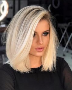 Long Blonde Bobs For Fine Hair, Blond Shoulder Length Hair With Bangs, Winter Blonde Hair Shoulder Length, Part In The Middle Hairstyles, Womens Short Hair 2024, Safe Haven Julianne Hough Hair, Long Hair Bob Styles, Straight Bob Haircuts For Women, Haïr Cut For Thick Hair