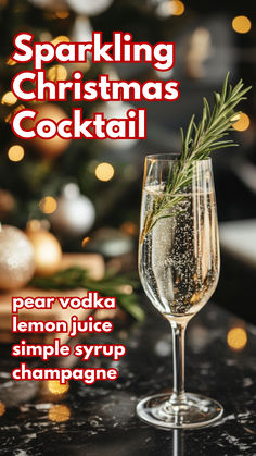 Sparkling Christmas Cocktail Recipe Holiday Cocktails Christmas Champagne, Christmas Drinks Champagne, Champagne Christmas Drinks, Christmas Cocktails Vodka, Christmas Vodka, Vodka Lemon, Thanksgiving Cocktail, Cocktail Garnishes