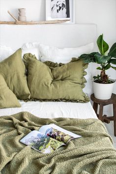 Wonderful olive green linen sham with delicate ruffles Fuzzy Throw Blanket, Ruffle Linen, French Rustic, Green Blanket, Green Duvet, Green Duvet Covers, Waffle Blanket, Linen Pillow Covers, Bed Cover