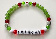 Grinch Bracelet Ideas, Grinch Bracelet, Bracelet Combos, Holiday Bracelet, Grinch Stuff, Christmas Jewelry Diy, Heishi Bracelets, Jewelry Pictures, Pony Bead Bracelets