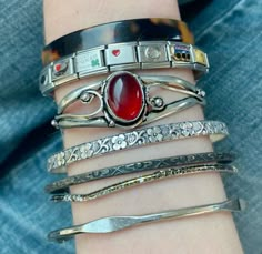 Jewelry Stack Silver, Enroute Jewelry, Red And Silver Jewelry, Jewellery Nails, Cute Jewellery, Bracelet Stacks, Jewelry Piercing