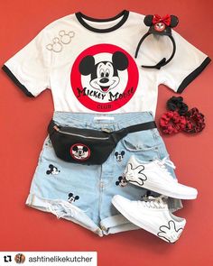 Mickey Inspired Outfit, Buzz Lightyear Disney Outfit, Disney Safari Outfit, Camp Hero, Disney Family Outfits, Disney Ootd, Disney Magic Cruise, Baseball Jersey Outfit, Disney Outfits Women