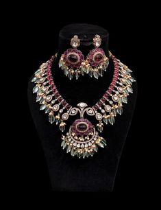 Kundan Long Necklace, Cord Earrings, Multicolor Necklace, Multicolor Jewelry, 22 Carat Gold, Bollywood Style, Semi Precious Jewelry, Jewelry Business, Bollywood Fashion