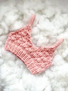 Knit Bralette Pattern, Bralette Knitting Pattern, Knit Crop Top Pattern, Knitting Patterns Easy, Knitted Bralette, Knitted Bra, Knit Top Pattern, Super Chunky Wool, Knit Bralette