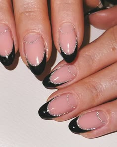 Split Nail Color Designs, Nye Nails Almond Shape Black, Simple But Creative Nails, Black And Silver French Tip Nails Almond, Frenchtips Nails Acrylic Almond, Black Nail Designs Sparkle, Black Chrome Tip Nails, Winter Birthday Nails Almond, Black Goth Acrylic Nails