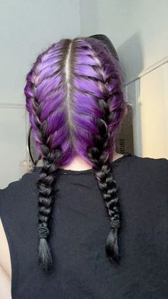 #color #hair #haircolor #dyedhairideas #purple #black #split #purplehair Black Hair With Purple Roots, Colored Roots With Black Hair, Purple Shadow Root, Purple And Black Hair, Purple Roots, Purple Shadow, Root Color, Shadow Root