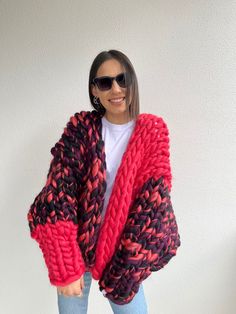 Chunky Cardigan Oversized Cardigan Wool Cardigan Knit - Etsy Crochet Mittens Pattern, Hand Knit Cardigan, Arm Knitting Blanket, Arm Knit, Ideas Para Tejer, Norwegian Sweater, Winter Projects, Knit Blankets, Cardigan Oversized