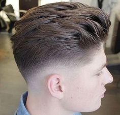 Corte Clean Cut Haircut, Young Mens Hairstyles, Mens Messy Hairstyles, Low Fade Haircut, Cool Hairstyles For Men, Business Hairstyles