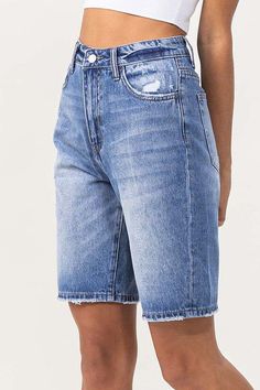 BOYFRIEND SHORT- NON STRETCH DENIM, BOYFRIEND DENIM, BERMUDA SHORTS, RELAXED LEGF. RISE: 11 1/2" / INSEAM: 9 1/2'' / LEG OPENING: 18''100% COTTONMODEL IS 5' 9'' WEARING SIZE 26#FLYINGMONKEYJEANS #VERVETDENIM ONLY.THE.BESTMade In: importedFabric Contents: 100% Cotton Womens Bermuda Shorts, Ss 25, Casual Nails, Stretch Denim Shorts, Boyfriend Denim, Summer Attire, Leggings Shorts, Boyfriend Shorts, Knee Length Shorts