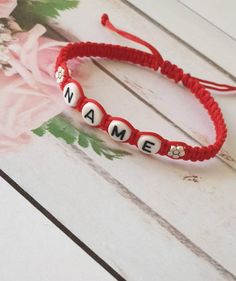 Boys Friendship, Bracelet Couples, Knit Bracelet, Bracelet Macrame, Bracelet Initial, Bracelets Patterns, Couples Bracelet, Diy Letters, Bracelet Friendship