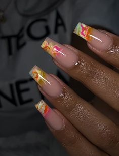 Acrylic Nail Designs Classy, Blooming Gel, Gold Acrylic Nails, Nail Board, Medium Nails, Gel Toe Nails, Makeup Nails Art, Subtle Nails, Nails Today