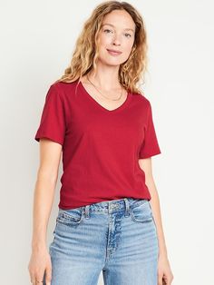 EveryWear V-Neck T-Shirt | Old Navy Rectangle Body Shape Outfits, Chic Pants, Red T Shirt, The Fam, Red T, Old Navy Women, T Shirt Women, Styles Fashion, Body Shape