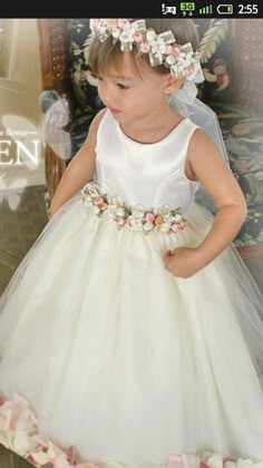 Toddler Wedding Dress, Girls First Communion Dresses, Girls Dresses Diy, Wedding Dress Cake, Kids Dress Wear, Baby Dress Design