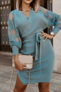 Body Con Dress, Bodycon Dress Parties, Ribbed Dresses, Dress Silhouette, Trend Fashion, Lace Fashion, Neck Lace, Lace Mini Dress, Fall Dresses