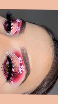 Pink Winter Makeup Looks, Red Christmas Eyeshadow Looks, Hot Cocoa Makeup, Red And White Makeup Looks, Christmas Theme Makeup, Christmas Sfx Makeup, Red Christmas Makeup, Creative Christmas Makeup Looks, Christmas Makeup Looks Simple