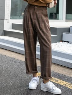 Coffee Brown  Collar  Polyester Plaid  Embellished Non-Stretch  Women Suits Dark Academia Pants, Plaid Pants Outfit, Dark Academia Outfits, Academia Outfits, Trouser Outfit, Dark Academia Fashion, Academia Fashion, Pockets Pants, Coffee Brown