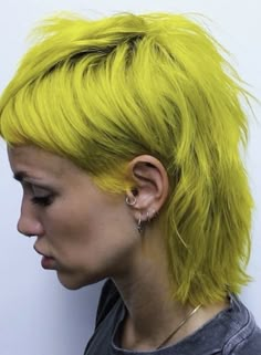 Shaggy Mullet For Women, Mullet For Women, Shaggy Mullet, Shortish Hair, Short Blonde Bobs, Fantasy Hair, Color Your Hair, Yellow Hair, Mullet Hairstyle