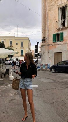 European Fashion Summer, Chique Outfit, Looks Pinterest, European Summer Outfits, Look Formal, Italy Outfits, Mode Casual, Looks Vintage