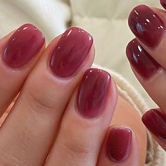 Asian Short Nails, Short Nails Natural Designs, Short Nails With Polish, Simple Gel Pedicure, Gel Manicure Inspo Short, Painted Nail Ideas Polish, Simple Short Nail Colors, Gel Nail Ideas Natural Nails, Small Hands Nails