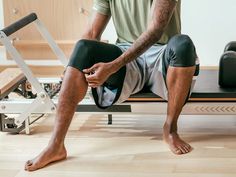 Knee Replacement Recovery Time: What to Expect in the First 12 Weeks Healthy Knees, Gluteal Muscles, Bed Workout