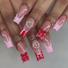 Pink Red Nails, Nails Styles, Coquette Nails, Vday Nails, Golden Nails, Airbrush Nails, Happy Nails, Nail Designs Valentines, Glow Nails