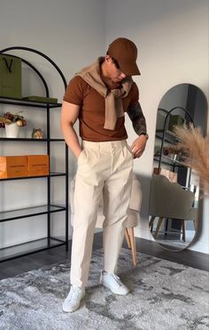 Office Old Money, Outfits For The Office, Old Money Fashion, Money Fashion, Mens Casual Dress Outfits, Street Fashion Men Streetwear