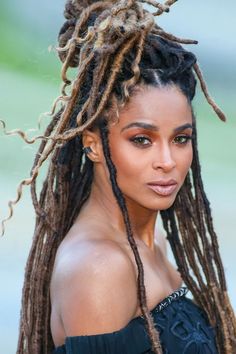 15 Protective Hairstyles to Protect Afro Hair This Winter Multi Textured Hair, Megan Good, Cornrow Braid Styles, Selma Blair, Protective Hairstyles For Natural Hair, Lisa Bonet, Gabrielle Union