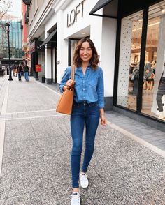 Sperry Women Outfit Casual, Sneakers Jeans Outfit, Outfits Con Jeans Y Tenis, Casual Oufits, Comfy Sneakers, Outfits Con Jeans, Looks Jeans, Comfy Outfit