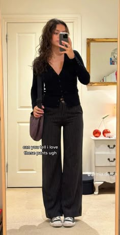 Aesthetic Slacks Outfit, Ap Seminar Outfits, Madewell Business Casual, Women Slacks Outfit Casual, 90s Dress Pants Outfits, Modern Eclectic Style Fashion, Mock Interview Outfits, 2024 Job Interview Outfits, Hourglass Office Outfits