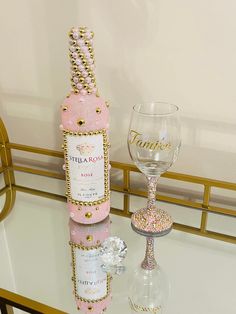 Beautiful hand decorated bottle with sparkling iridescent pink glitter. Gold and iridescent pink pearl gems throughout. Stunning pearl detail on the neck. Add name for the glass in the Note to Seller box during checkout. This bottle is sold empty and the gemstone cap is sealed shut. This glam bottle is the perfect addition to your room, a gift, or table centerpiece for your special occasion. Please contact me if a larger quantity is needed, or with any other questions.  Perfect to use for:  - home decor - bar/restaurant decor - birthday parties - weddings - special occasions Pink Glitter Champagne Bottle, Bedazzled Wine Bottle, Decorated Wine Bottles For Birthday, 21st Birthday Bottle Decoration, Blinged Out Liquor Bottles, Glitter Liquor Bottle Diy, Bedazzled Champagne Bottle, Decorated Bottles For 21st