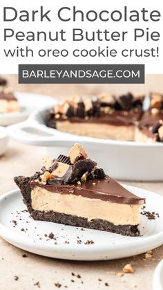 This chocolate peanut butter pie has a crunchy Oreo pie crust filled with a creamy peanut butter mousse, then topped with a layer of dark chocolate ganache and chopped peanut butter cups! Easy Choc Peanut Butter Pie, Peanut Butter Chocolate Pie Recipe, Choc Peanut Butter Pie, Peanut Butter And Chocolate Pie, Peanut Butter Chocolate Pie, Beautiful Pie Crusts, Oreo Pie Crust, Easy Chocolate Pie, Chocolate Pie Crust